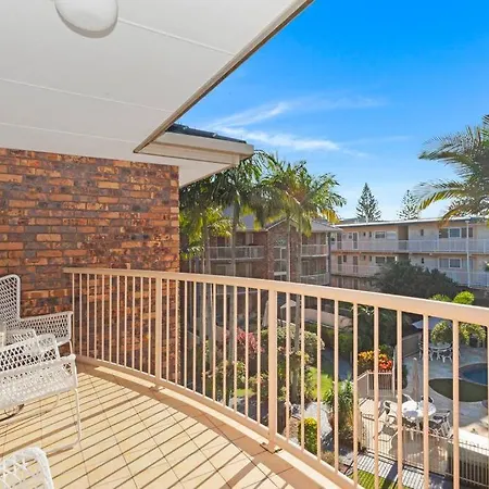 Burleigh Beach Apartment - Self Catering Gold Coast Exterior photo