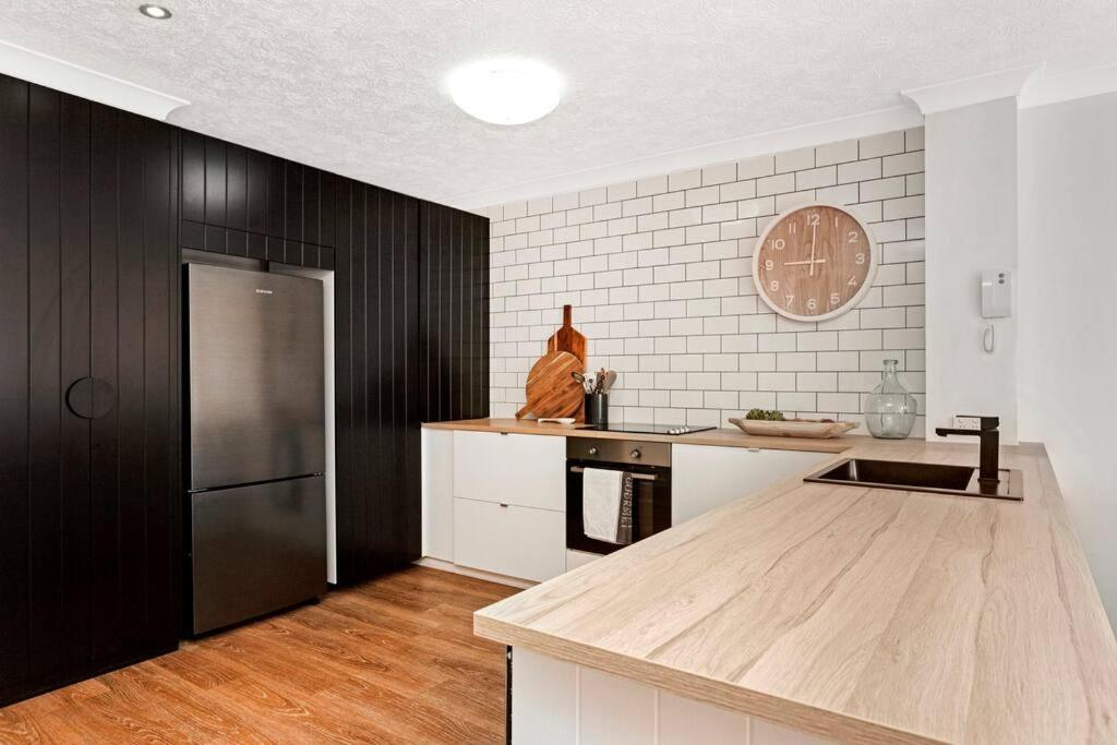 Burleigh - Self Catering *