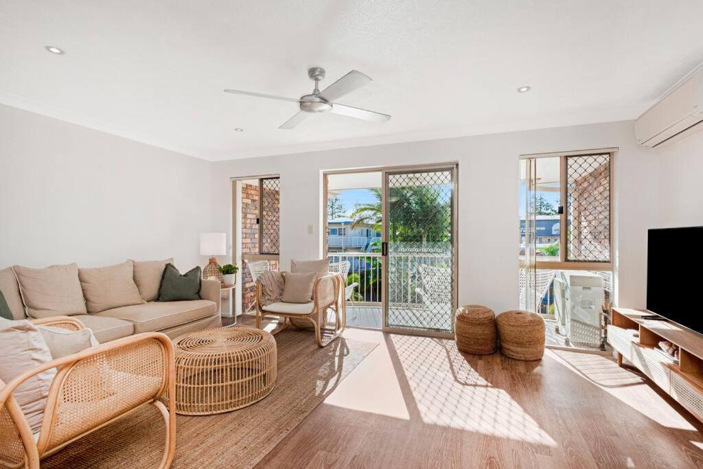 Apartment Burleigh - Self Catering *